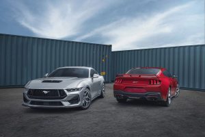 Ford Mustang GT 2025: Ficha técnica, itens de série, vantagens e desvantagens