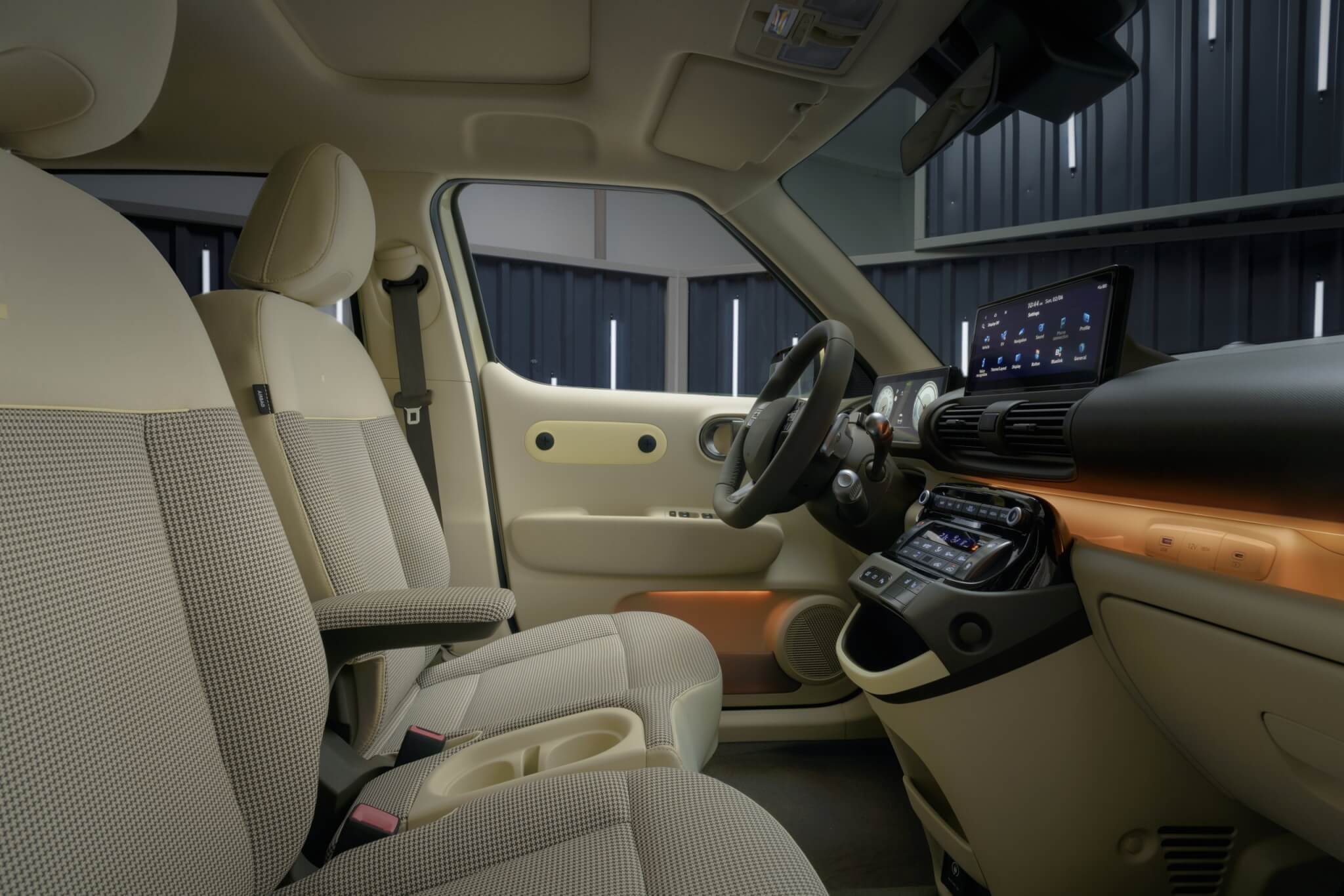 Hyundai Inster interior bancos dianteiros