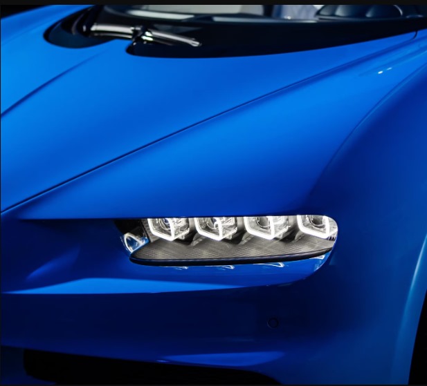 Farol Bugatti Chiron