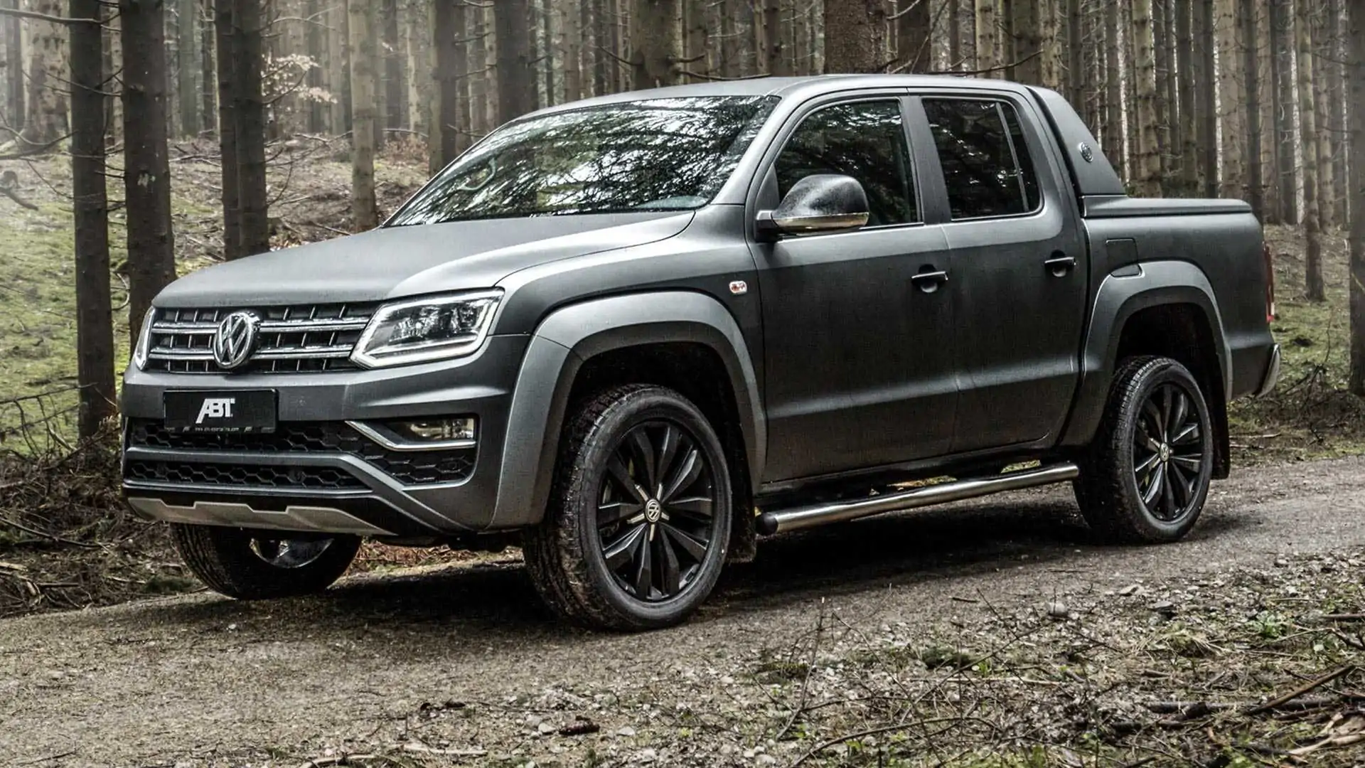 Volkswagen Amarok 2024 prata