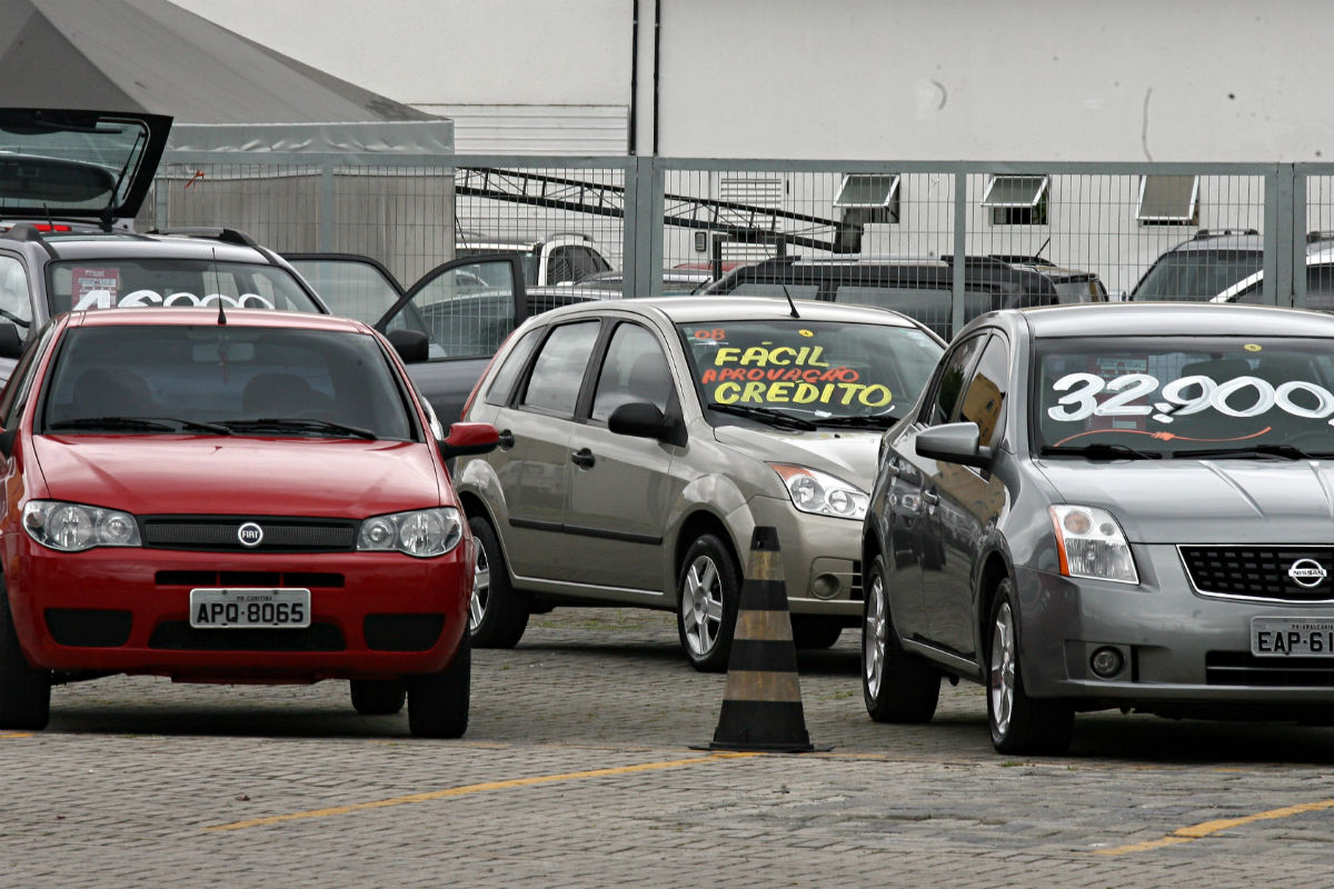 carros-usado-venda-foto-tribuna-do-parana