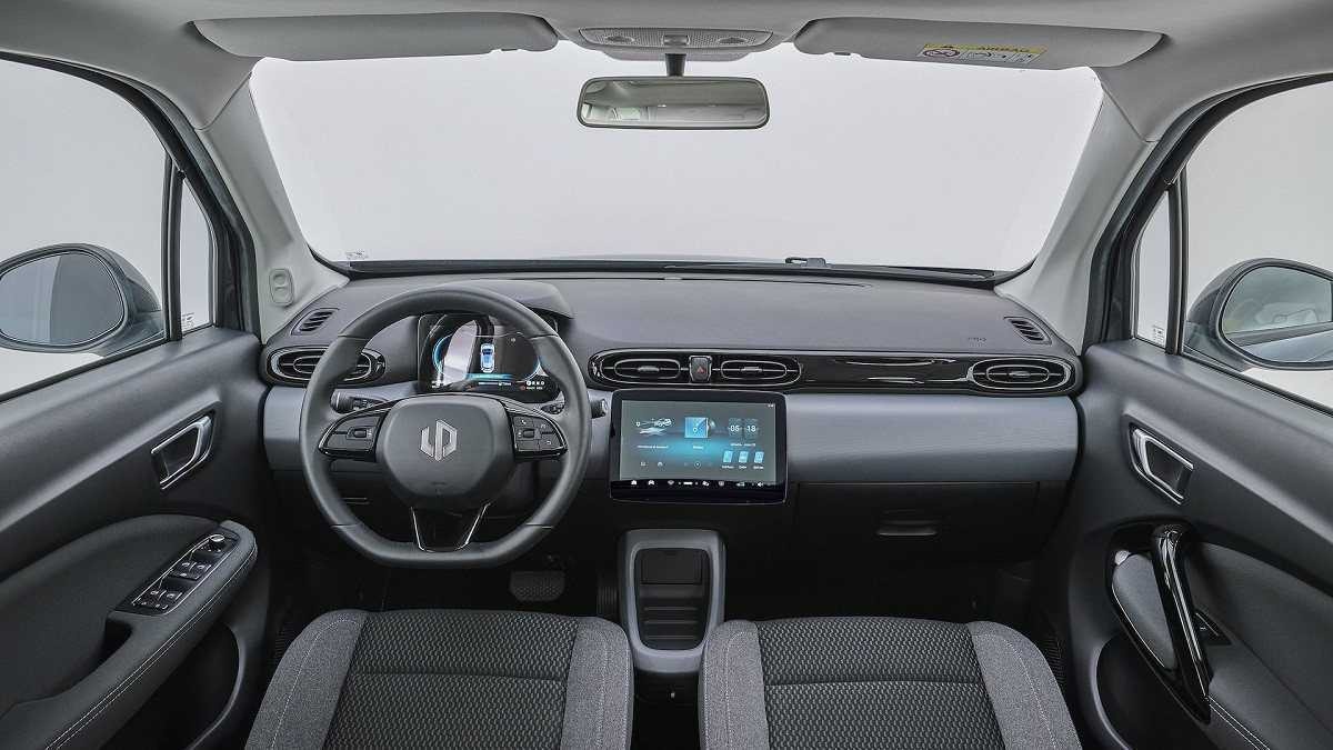 Interior do Leapmotor T03