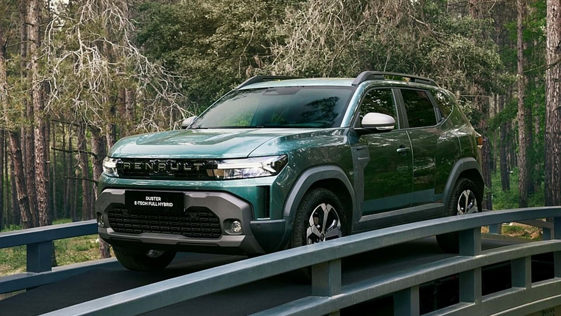 Diagonal direita novo Renault Duster em cima de uma ponte pequena