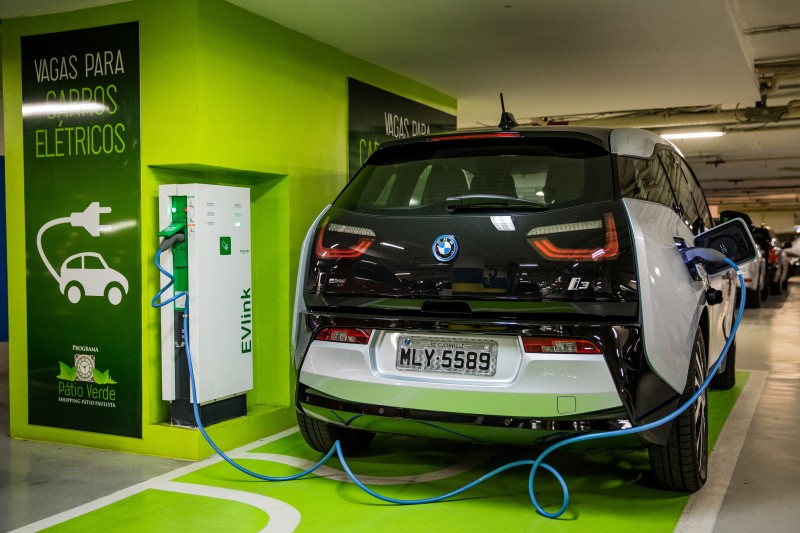 pontos de recarga de carros elétricos