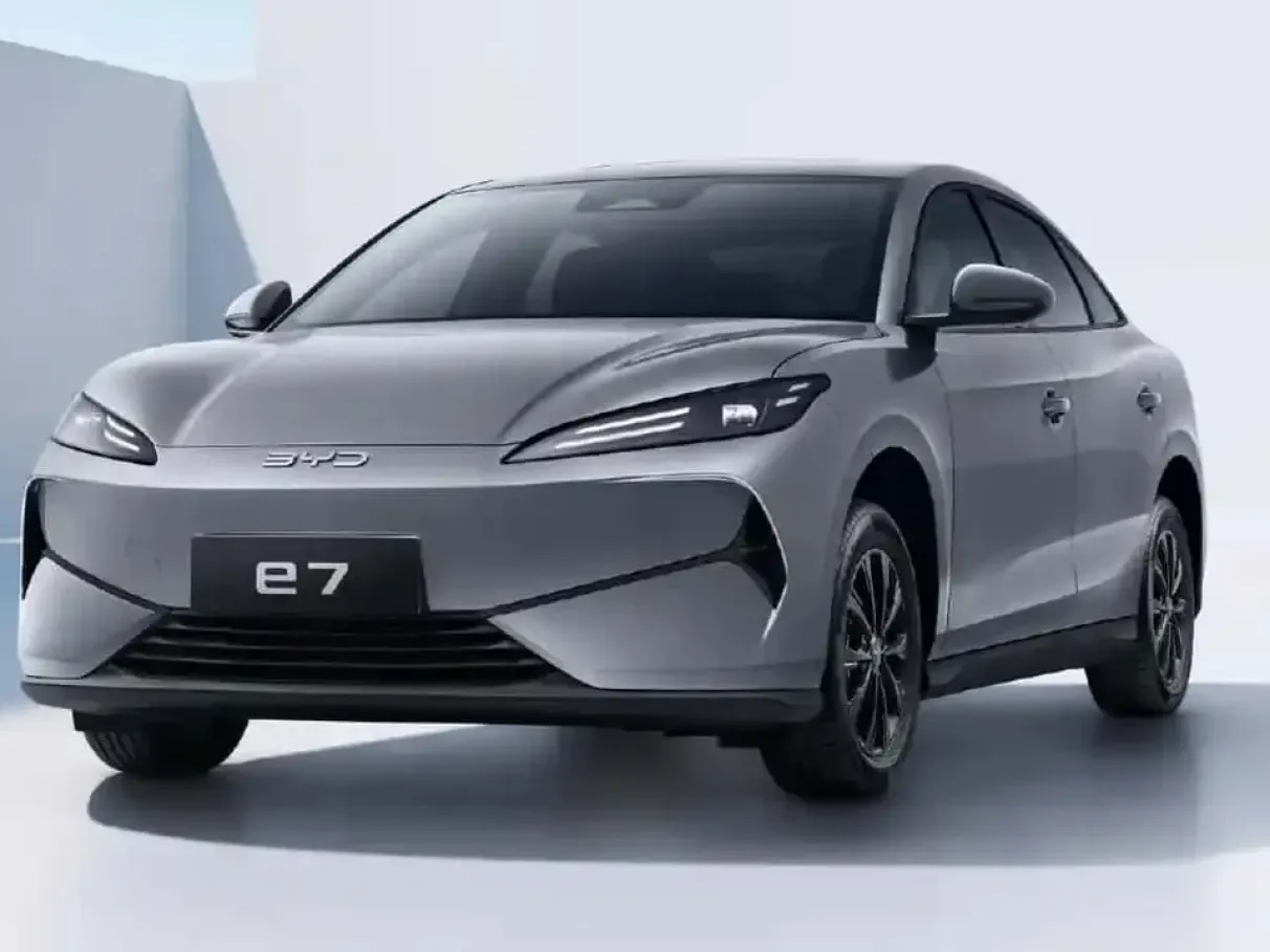 Novo carro para Uber da BYD