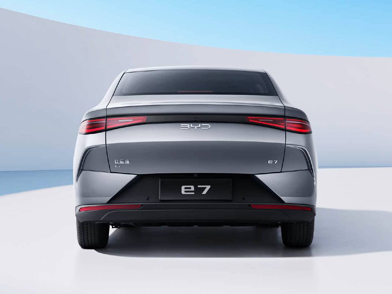 Novo carro para Uber da BYD