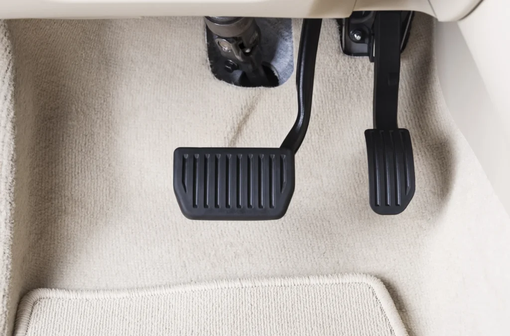 Forma correta de usar carro automático