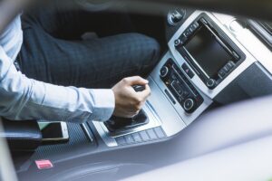 Poucos sabem, mas esta é a forma correta de usar carro automático